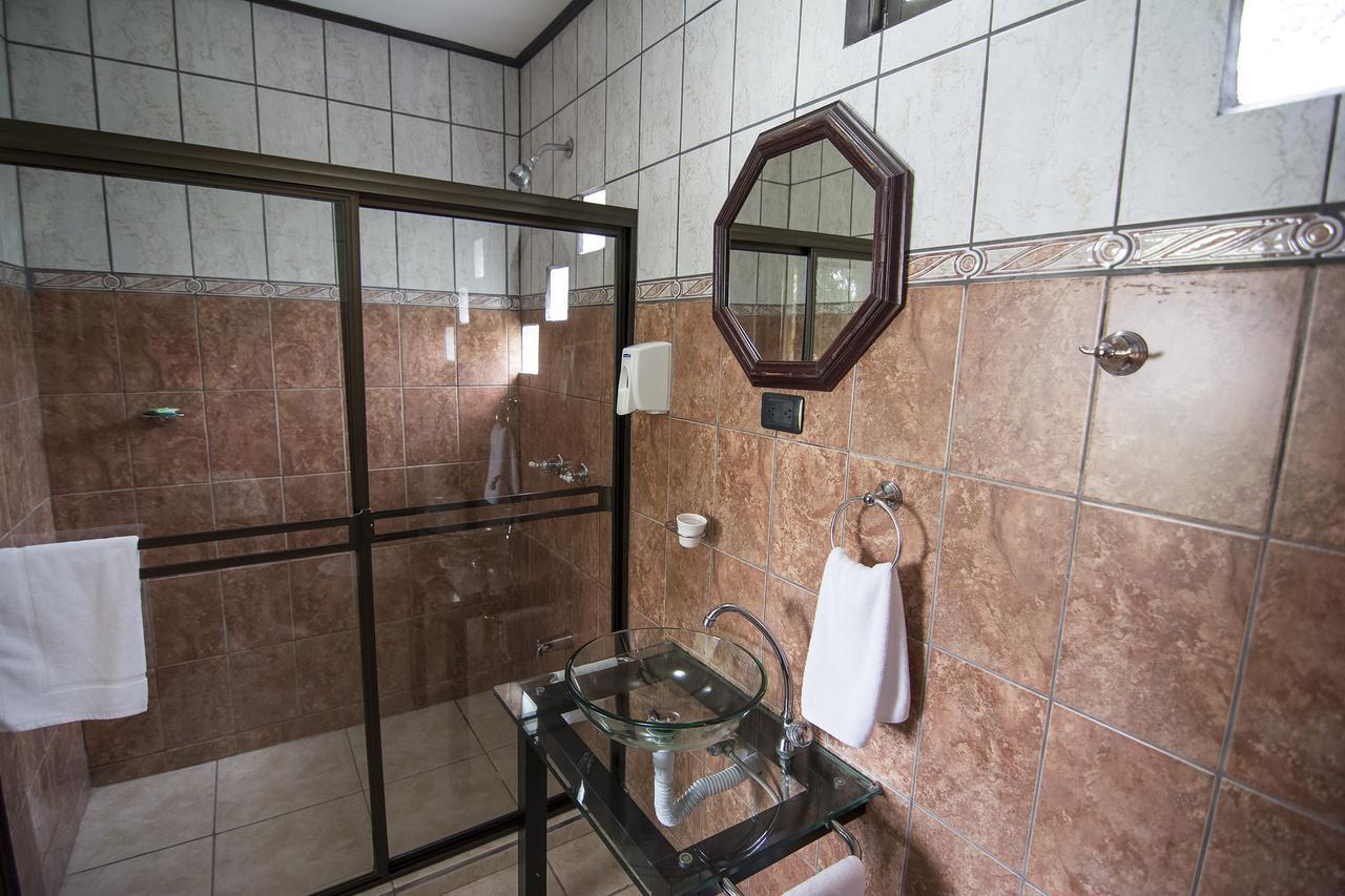 Bed and Breakfast La Boruca San Isidro  Pokoj fotografie